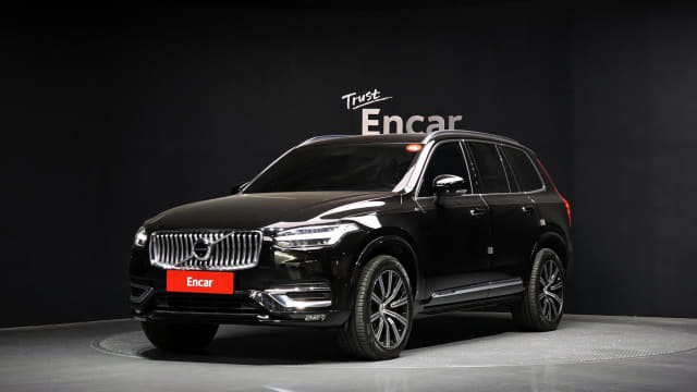 2020 VOLVO XC90