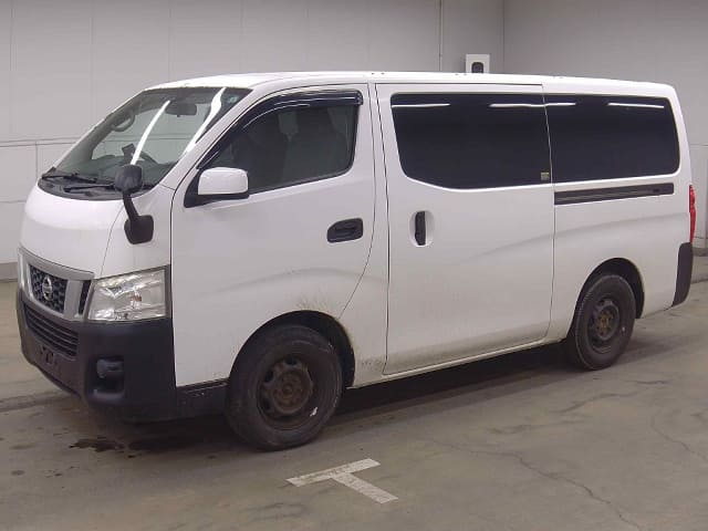 2017 NISSAN Caravan Van