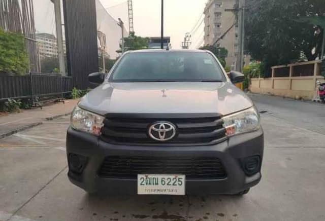 2018 TOYOTA Fortuner