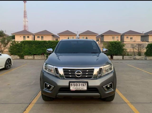 2017 NISSAN Navara