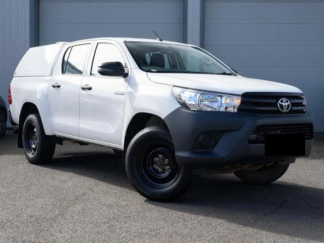 2018 TOYOTA Hilux