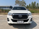 2019 TOYOTA Hilux