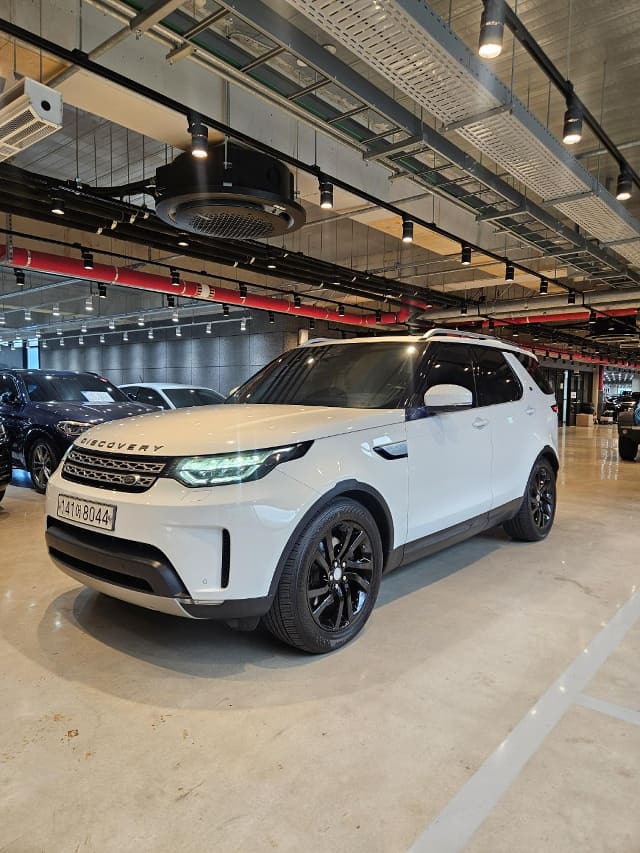2017 LAND ROVER Discovery