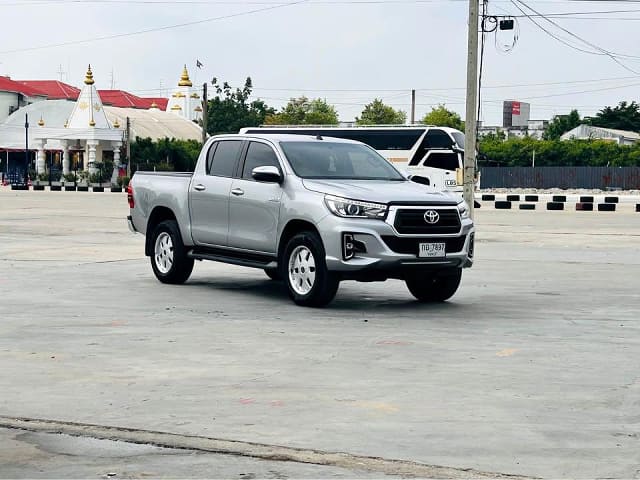 2018 TOYOTA Hilux
