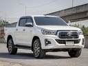 2020 TOYOTA Hilux