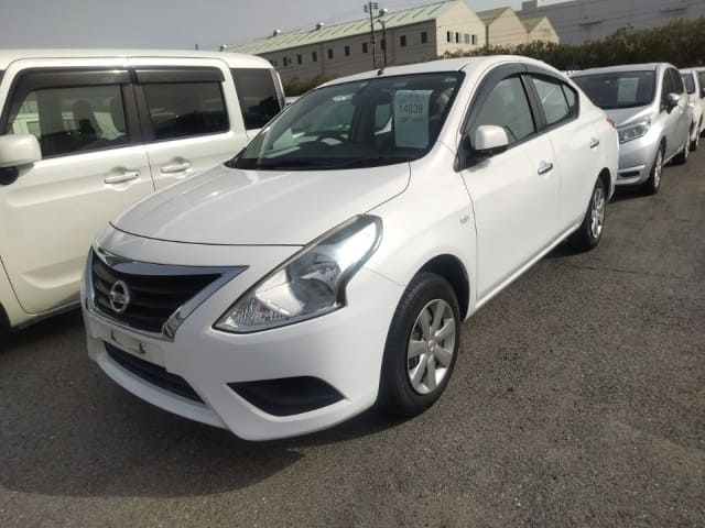 2016 NISSAN Latio