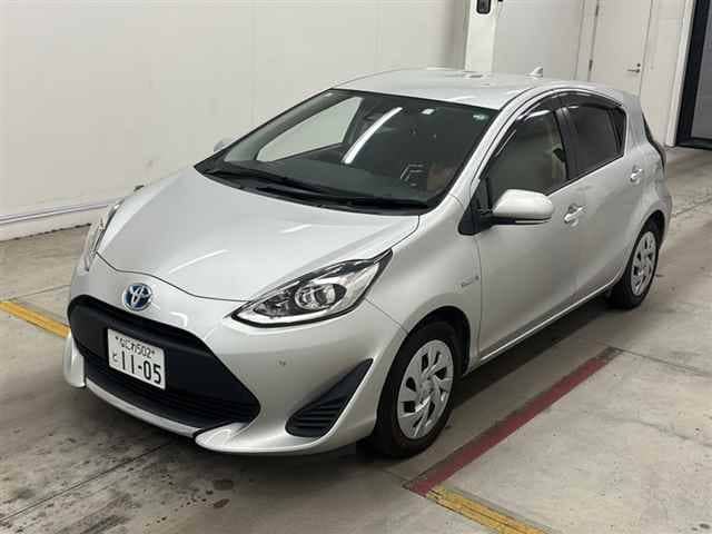 2019 TOYOTA Aqua