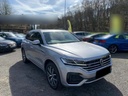 2019 VOLKSWAGEN Touareg