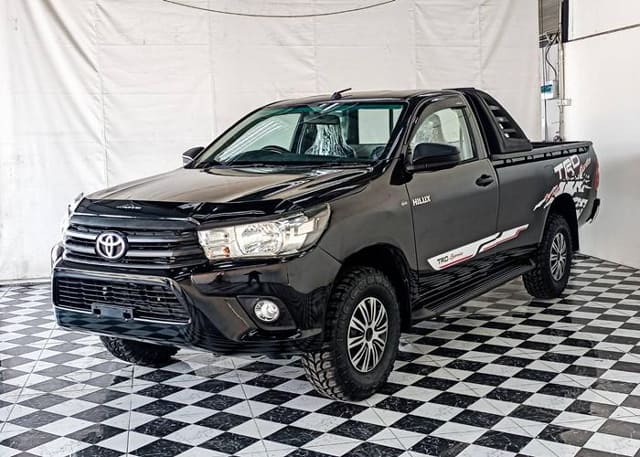 2018 TOYOTA Hilux