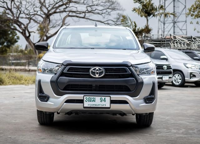 2020 TOYOTA Hilux