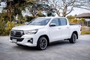 2019 TOYOTA Hilux