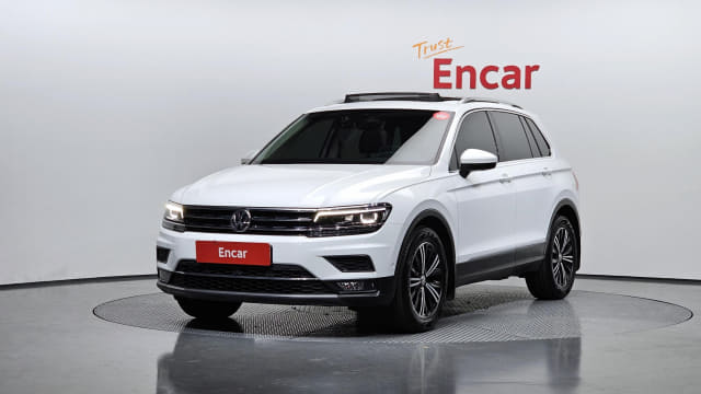 2020 VOLKSWAGEN Tiguan