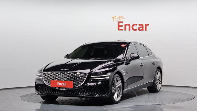 2025 Genesis G80