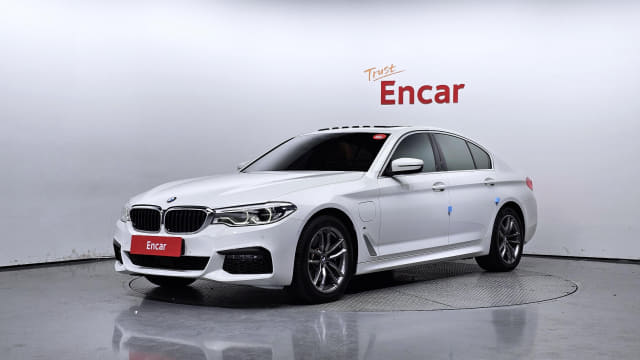 2020 BMW 5 Series, 