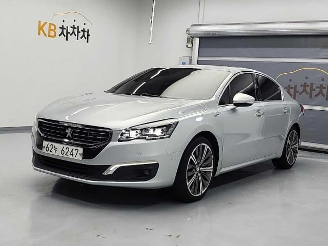 2018 PEUGEOT 508