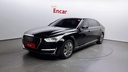 2017 Genesis EQ900