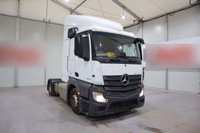 2016 MERCEDES-BENZ ACTROS