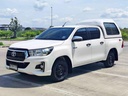 2019 TOYOTA Hilux