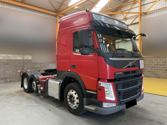 2017 VOLVO FM 