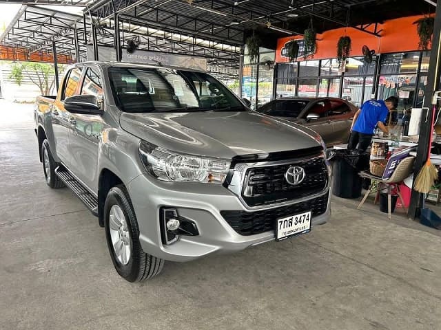 2018 TOYOTA Hilux