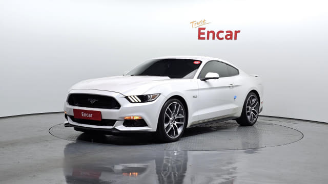 2017 FORD Mustang