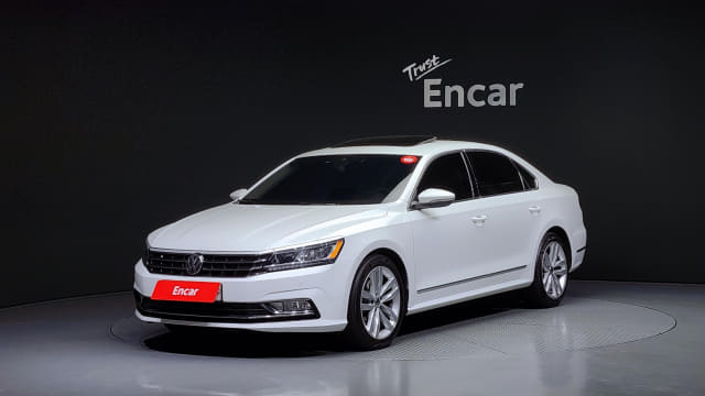 2018 VOLKSWAGEN Passat