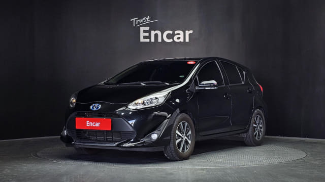 2020 TOYOTA Prius