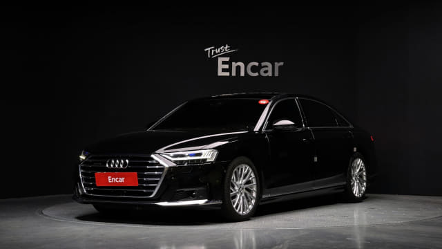 2020 AUDI A8