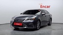 2018 LEXUS ES