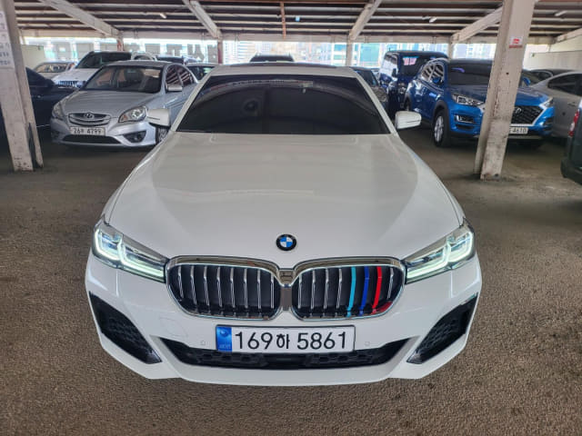 2022 BMW 5 Series