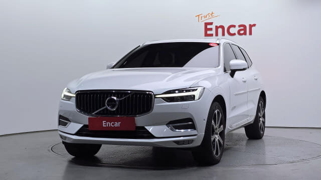 2021 VOLVO XC60