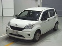 2017 TOYOTA Passo