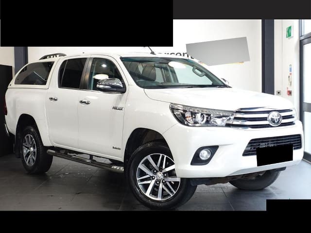 2017 TOYOTA Hilux