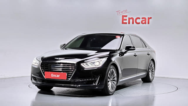 2017 Genesis EQ900