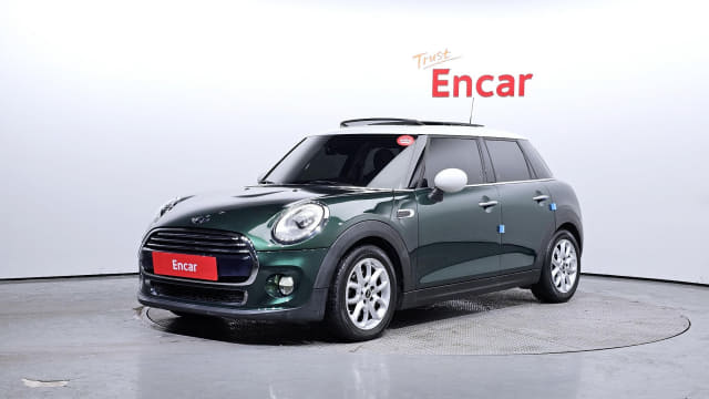 2017 Mini Cooper
