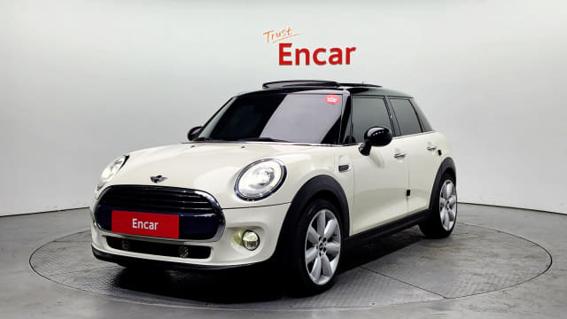 2018 Mini Cooper