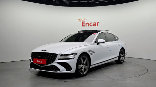 2025 Genesis G80