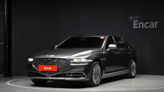 2020 Genesis G90
