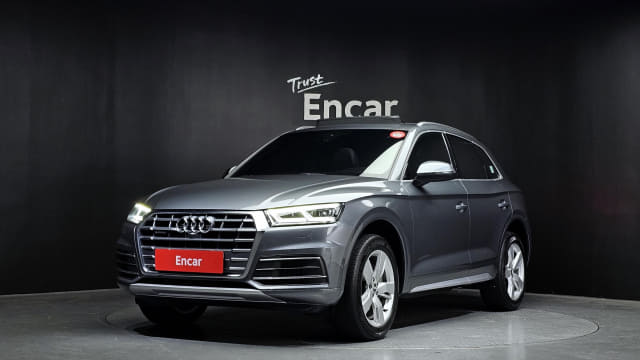 2020 AUDI Q5
