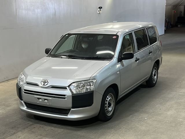 2019 TOYOTA Succeed Van, 