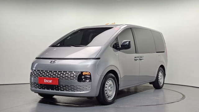 2023 HYUNDAI Staria