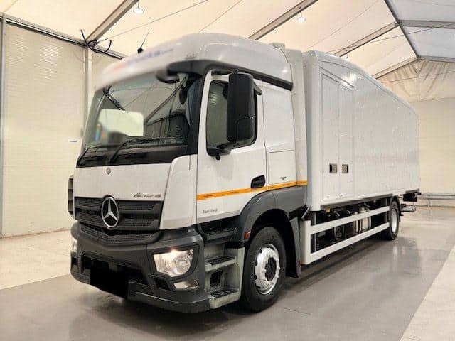 2016 MERCEDES-BENZ ACTROS