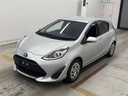 2019 TOYOTA Aqua