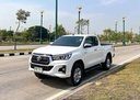 2020 TOYOTA Hilux