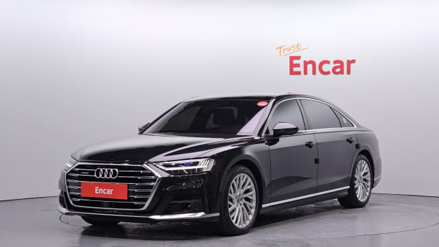 2020 AUDI A8