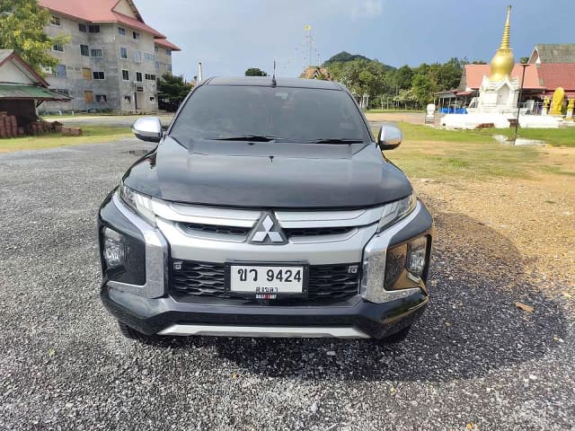 2019 MITSUBISHI Triton