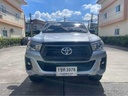 2020 TOYOTA Hilux