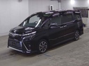2018 TOYOTA Voxy