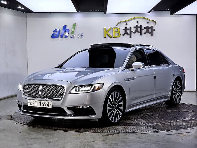 2017 Lincoln Continental
