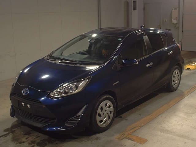 2019 TOYOTA Aqua
